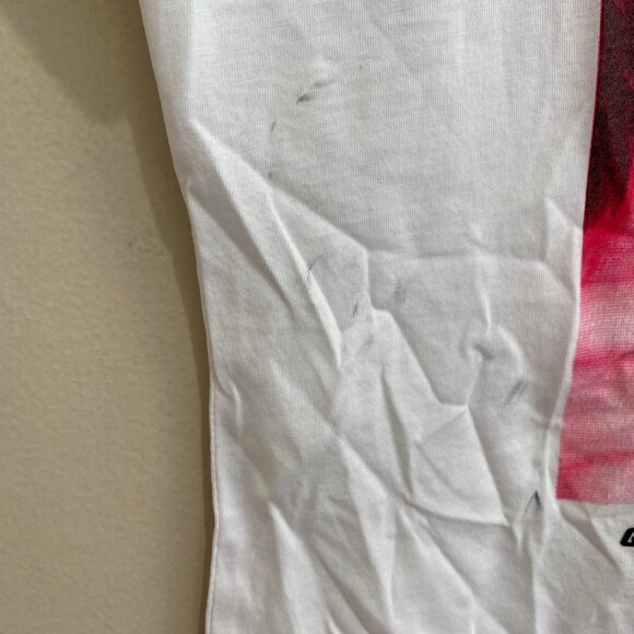 Guess White Graphic Call me Heartbreaker T-Shirt sz S - Picture 9 of 9